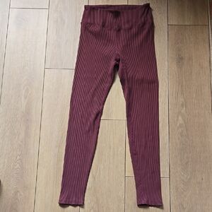 NWOT DAUB Campbell 7/8 Leggings Sz M